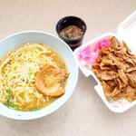 飯処 福麺  - うま塩らーめん、豚焼肉弁当（肉波）