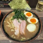 神田ラーメン わいず - 