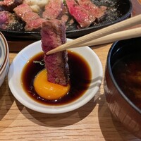 京都ダイニング正義 - タレと卵で