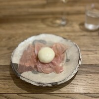 セミーナ - おこっぺ牛乳で作る出来立て自家製モッツァレラと生ハム