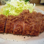 丸一 - ロースかつ定食ズームアップ