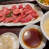虎ノ門 肉と日本酒