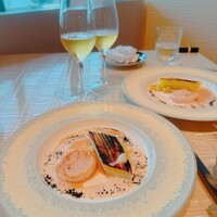 ベージュ アラン・デュカス 東京 - 