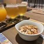 Craft Beer Sloth - ミックスナッツ