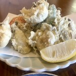 KATSURA - FWに牡蠣5個、バックスは野菜天が固めます