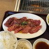 虎ノ門 肉と日本酒