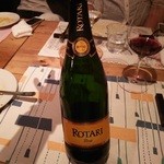 タヴェルネッタ・ダ・キタヤマ - ROTARI Brut Talento