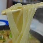Yoshidaya Shokudou - 麺は平たい「きしめん」