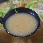 Yoshidaya Shokudou - スープの感じは味噌汁風・・・じゃない！ 