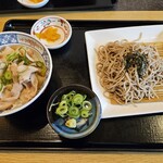 天霧うどん - 料理写真: