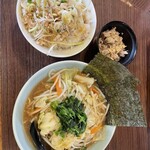 831家 - 831醤油ネギ飯セット➕ほぐしチャーシュー