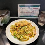 カルダモン． - 