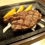 ステーキガスト - 料理写真:赤身ステーキ 150g