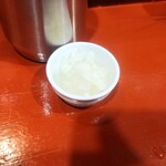 鶏paitan 心麦 - タマネギの甘酢漬け