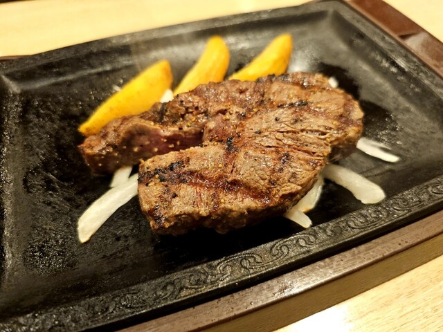 ステーキガスト 秋田広面店 &ndash; コスパ抜群のファミレスでステーキと定食を楽しむ