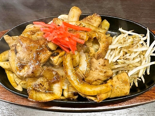 左近 - 二本松（もつ焼き）の写真