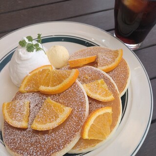 カフェ&パンケーキ gram_1