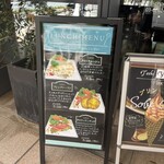 トシ・ヨロイヅカ 東京 - 