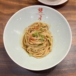 雙月 - 愛恨椒芝麵 NT$80