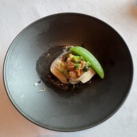 中国飯店 春秋 - 活けハマグリの桜海老ソースのせ蒸し