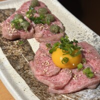 ホルモン焼肉 富や 栄店 - 