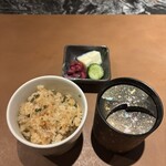 鉄板焼 吉 - 鉄板焼きって日本の風景。確か神戸発祥かな