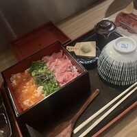 炭火焼肉寅二郎 - 