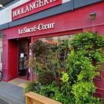 ル・シュクレクール - 昔から変わらぬ｢赤｣が印象的です