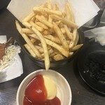 居酒屋 もぢょい有限会社 - ポテトフライ