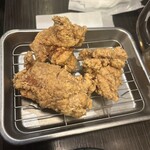 居酒屋 もぢょい有限会社 - 鶏の唐揚げ3個