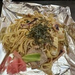 くれよん - 料理写真:ぶたいかの焼きそば 塩味 ¥800