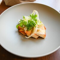 Bistro NOHGA  - 肉料理　大山鶏胸肉のバイヤール風