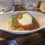 non dà clair - 丸ごとブッラータチーズのトマトパスタ