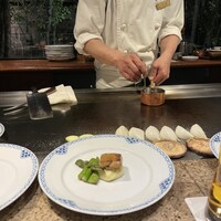 ステーキ懐石都 春日 - フォアグラ　アスパラ