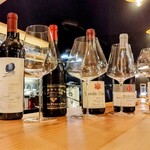 wine bar À bientôt  - 各種ワインをご用意しております。