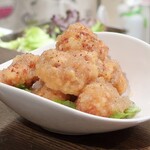 トリワイン ＰＩＫＯＳＨＨＨＵ - 新玉ねぎソースの南蛮漬けからあげ