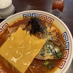 人力俥 - スライスチーズとパルメザンチーズがトマトスープと浅利に合う！