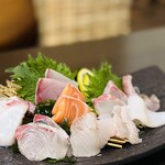 旬鮮居酒や 晴れる屋 - 