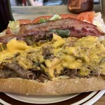 フーディカル ヒーローズ - ベーコンレタストマトチーズステーキ