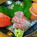 魚座 - お造り盛り合わせ