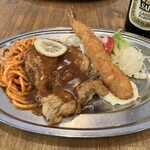 センターグリル - 