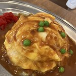 センターグリル - こちらは特製オムライス！