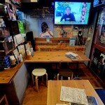 大阪大衆居酒屋 飯と酒と音 almalio - 店内