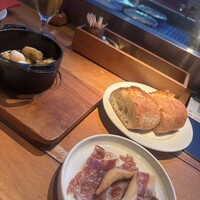 バル デ エスパーニャ ムイ 東京店 - 