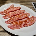 焼肉 ジャンボ - 