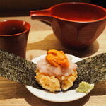 小皿のまぐろとさば。 - ネギトロとウニシャリ