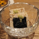 小皿のまぐろとさば。 - お豆腐的な…