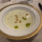 ヴェルデ辻甚 - 季節野菜のポタージュスープ