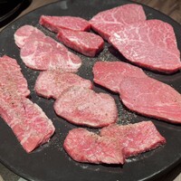 東京食肉市場直送 肉焼屋 D-29 広尾店 - 