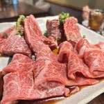 炭火焼肉 ホルモン にく式 - 